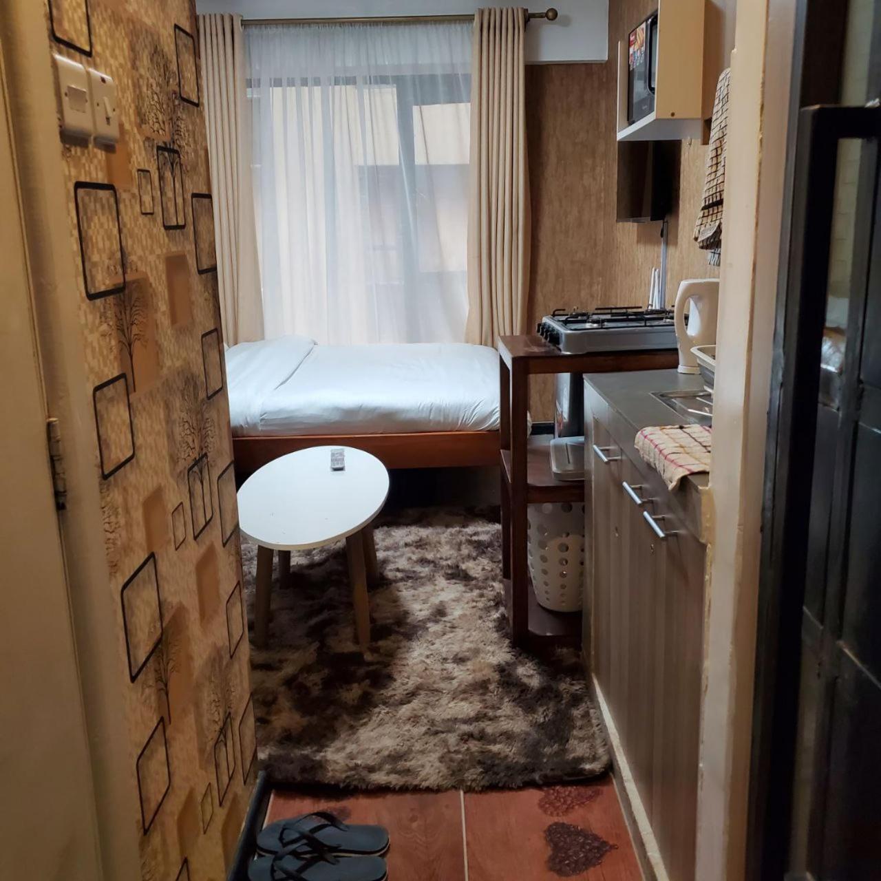 Lovely & Cozy Compact Studio Near Airport With Rooftop View Daire Nairobi Dış mekan fotoğraf